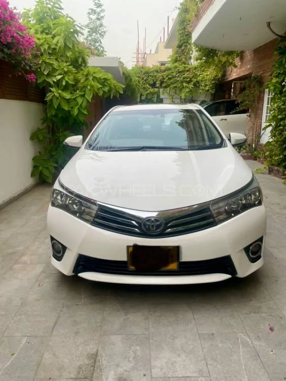 Toyota Corolla 2017 for Sale in Karachi Image-1