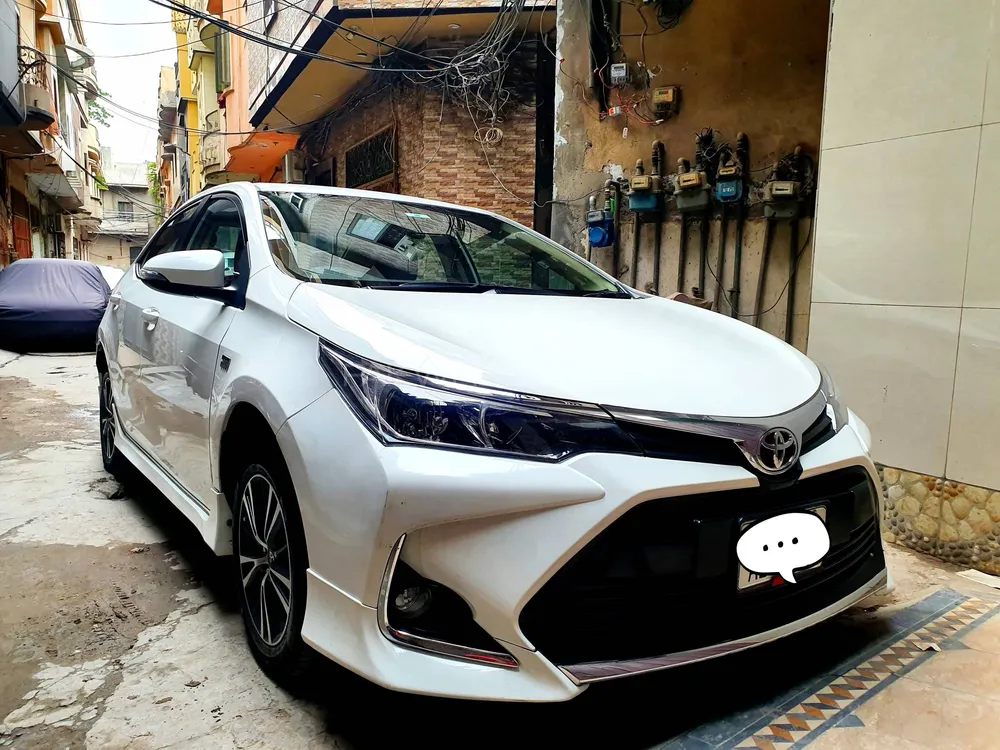 Toyota Corolla 2021 for Sale in Lahore Image-1