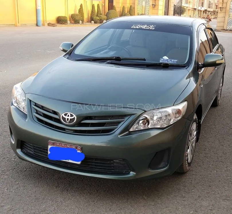 Toyota Corolla 2011 for Sale in Lahore Image-1
