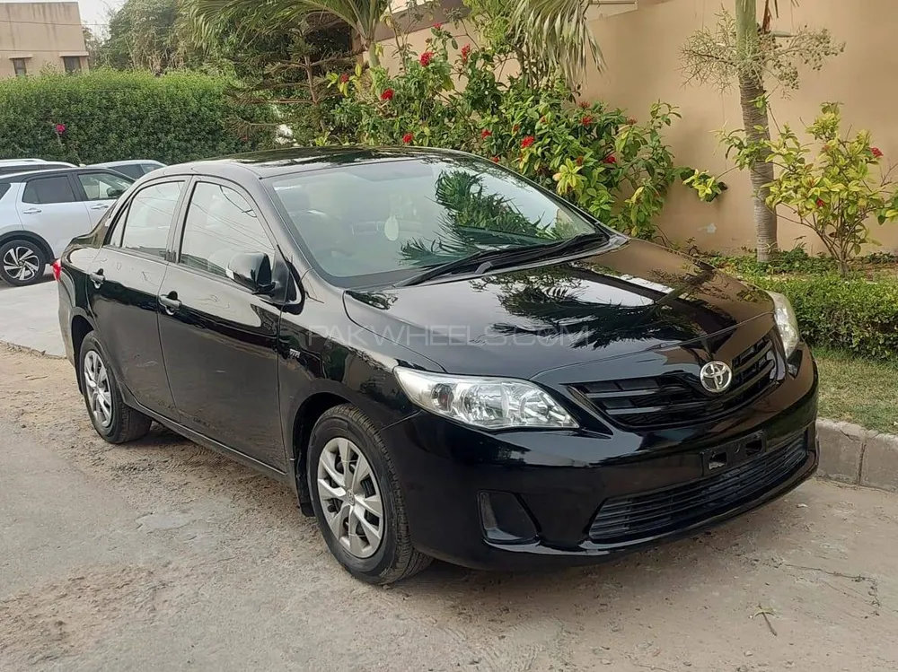 Toyota Corolla 2011 for Sale in Karachi Image-1