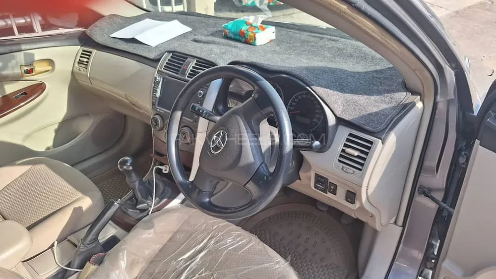 Toyota Corolla 2012 for Sale in Peshawar Image-1