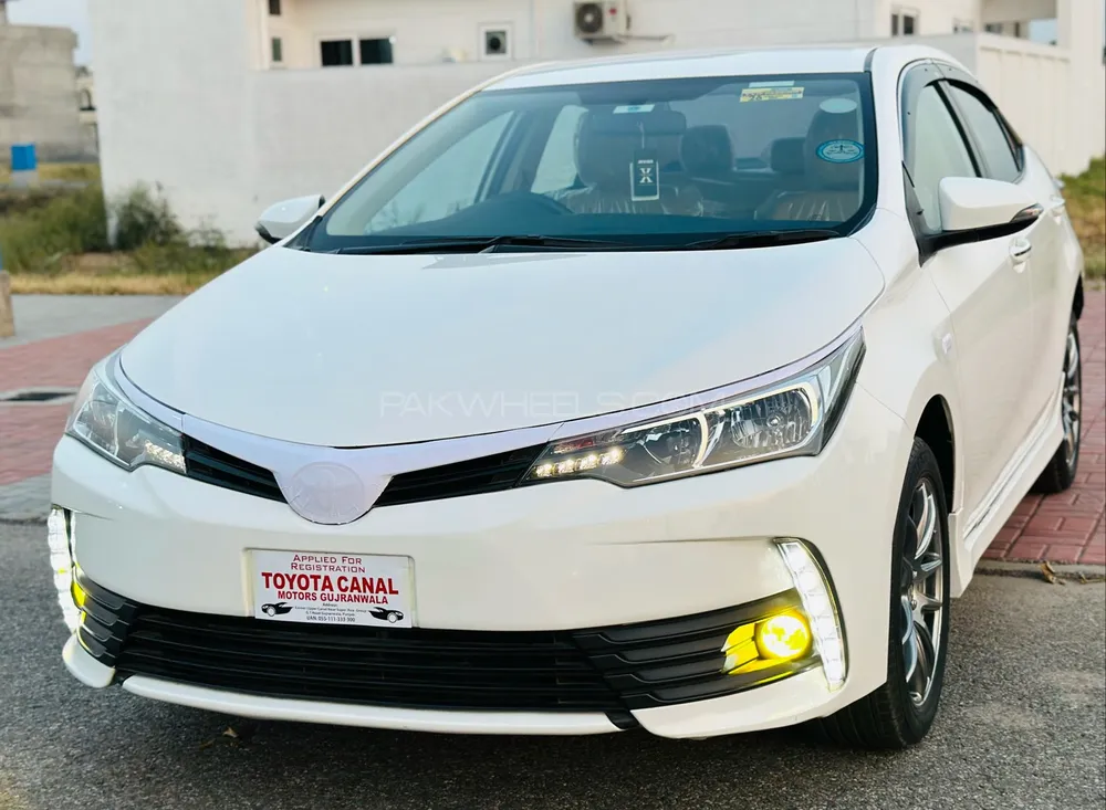Toyota Corolla 2018 for Sale in Gujrat Image-1
