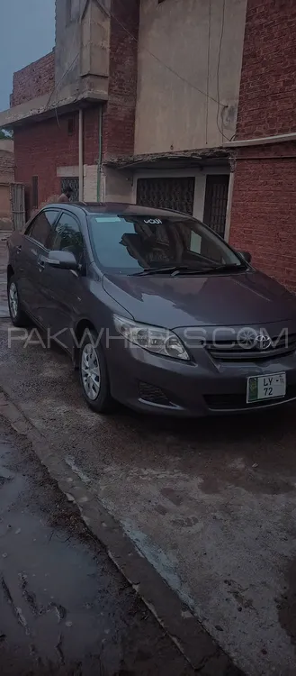 Toyota Corolla 2011 for Sale in Faisalabad Image-1
