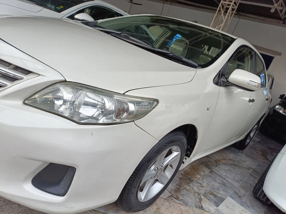 Toyota Corolla 2011 for Sale in Peshawar Image-1