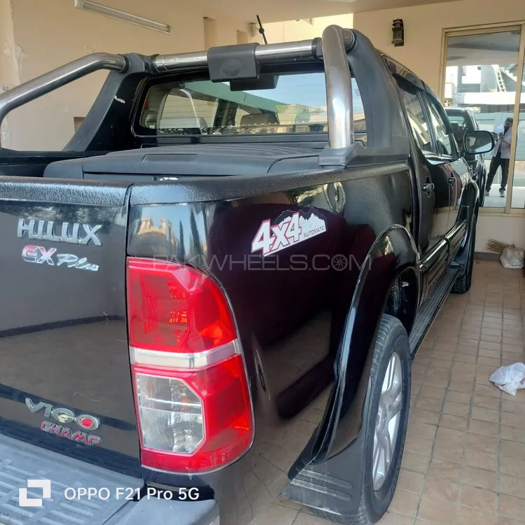Toyota Hilux 2016 for Sale in Lahore Image-1