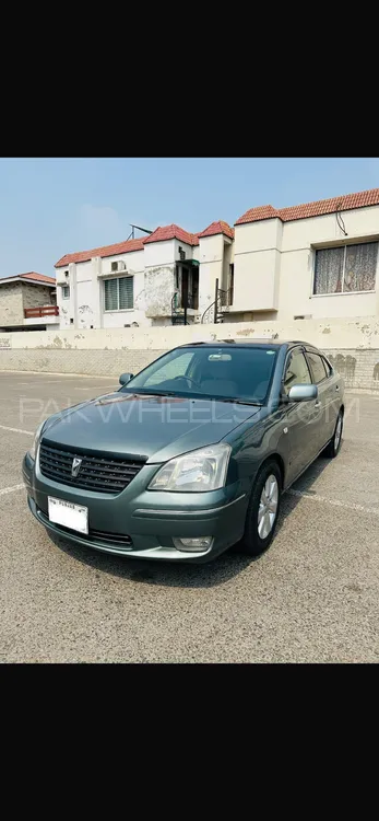 Toyota Premio 2004 for Sale in Lahore Image-1