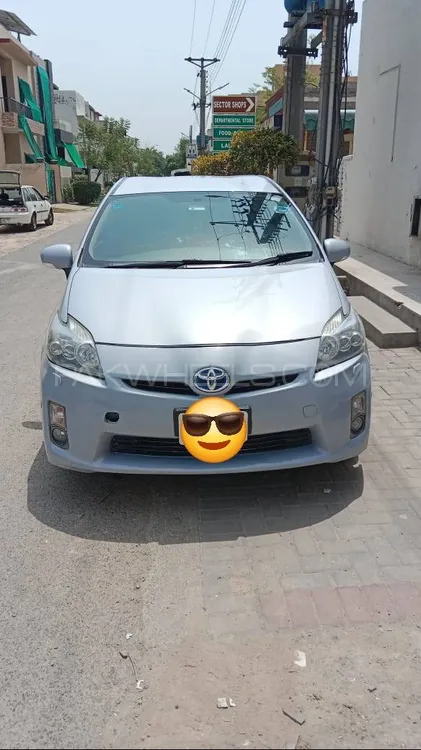 Toyota Prius 2014 for Sale in Lahore Image-1