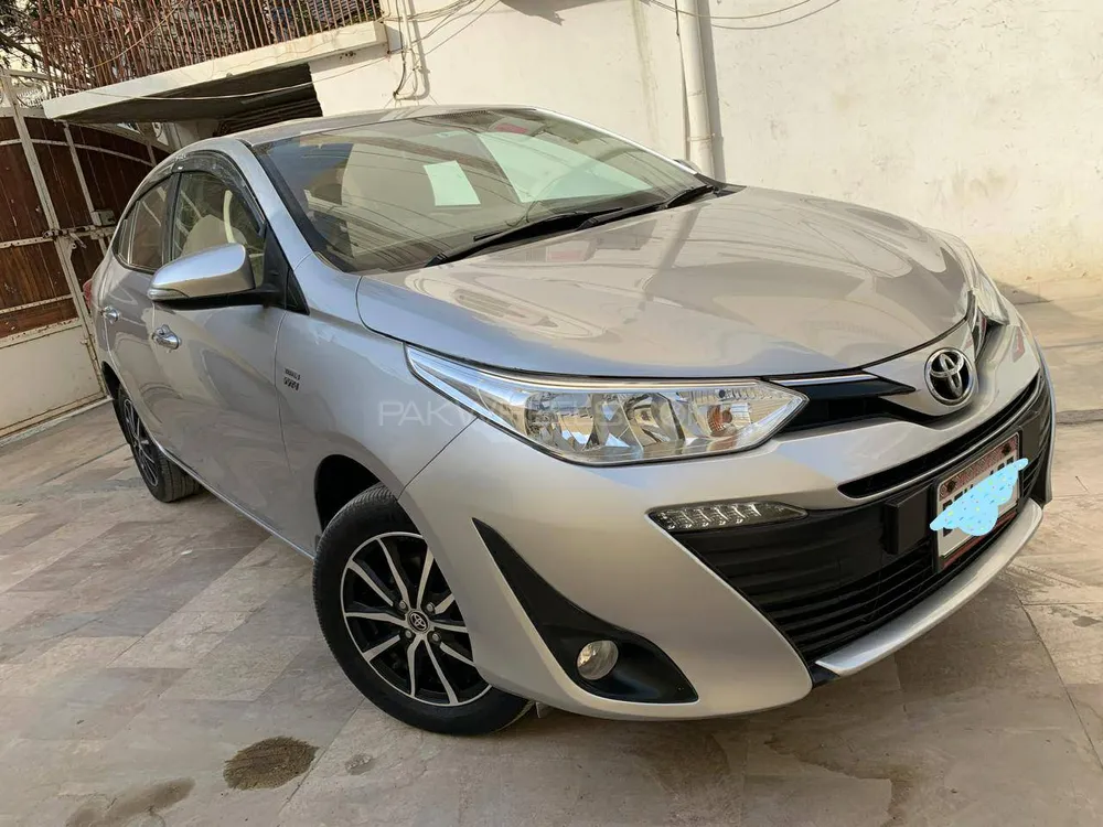 Toyota Yaris Sedan 2020 for Sale in Karachi Image-1