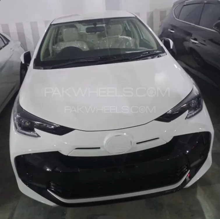 Toyota Yaris Sedan 2025 for Sale in Lahore Image-1
