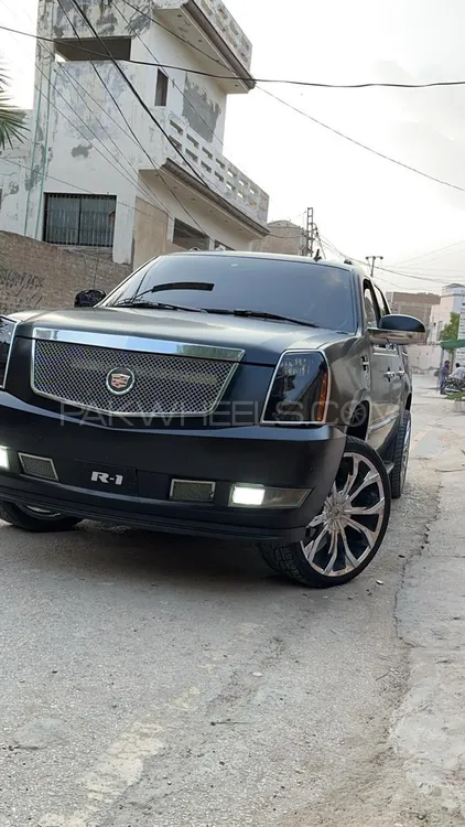 Cadillac Escalade 2007 for Sale in Karachi Image-1