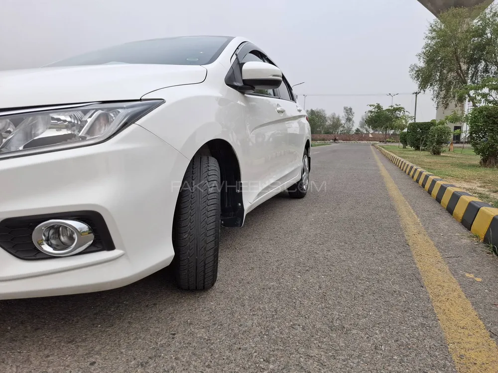 Honda City 2023 for Sale in Lahore Image-1