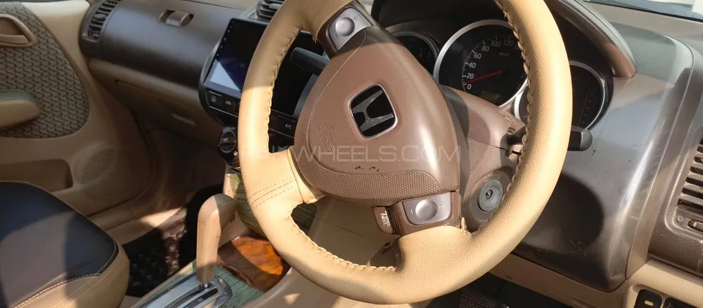 Honda City 2005 for Sale in Bhalwal Image-1