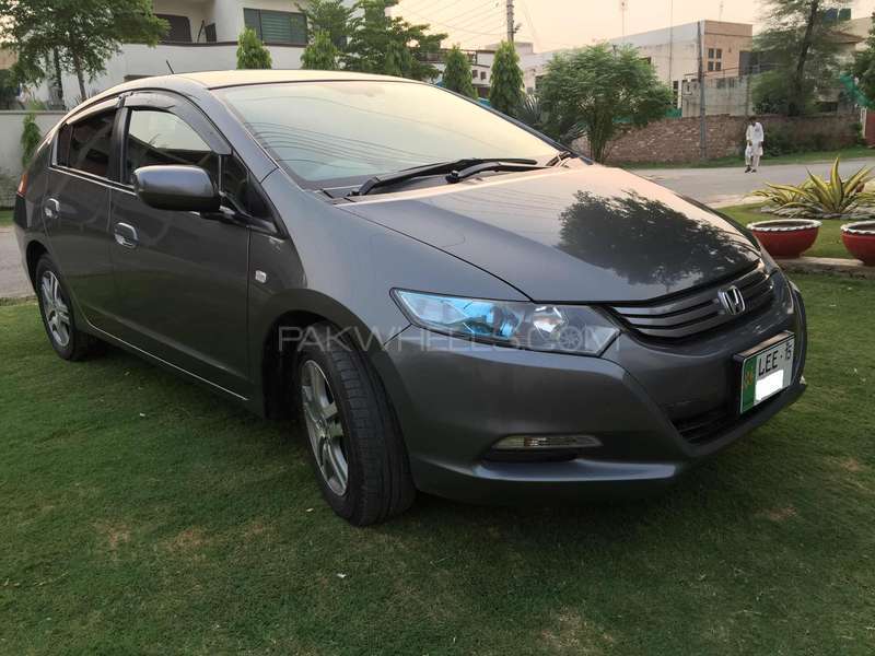 Honda Insight 2011 for Sale in Lahore Image-1