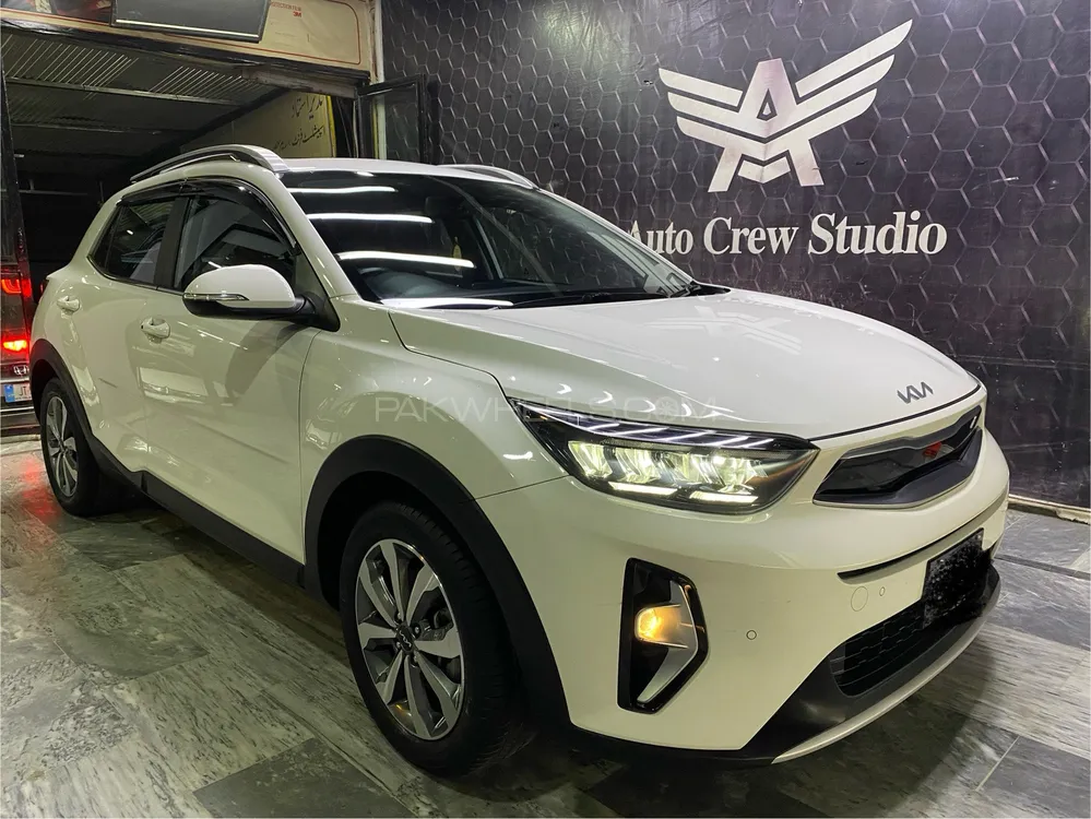KIA Stonic 2023 for Sale in Islamabad Image-1