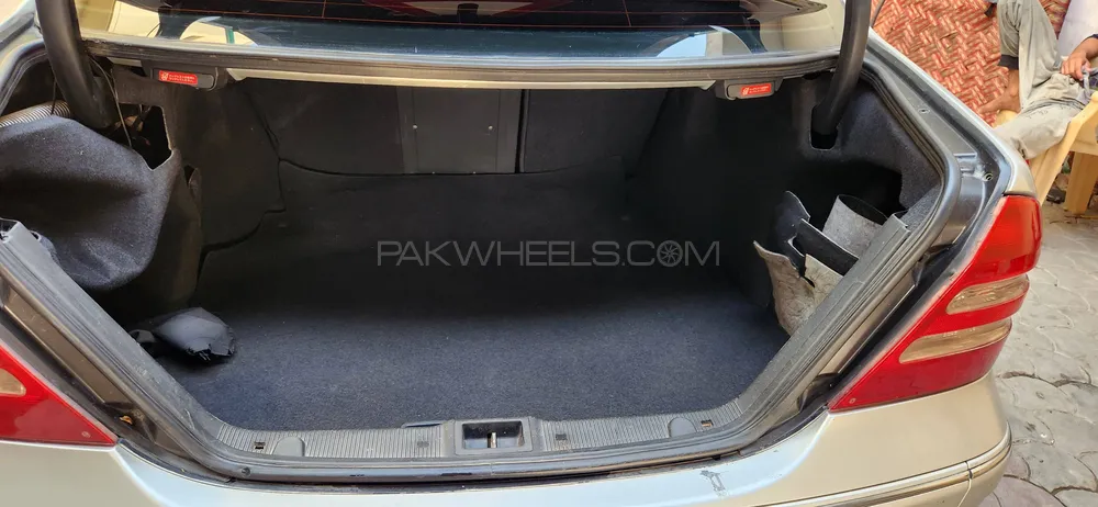Mercedes Benz C Class Estate 2023 for Sale in Gujranwala Image-1