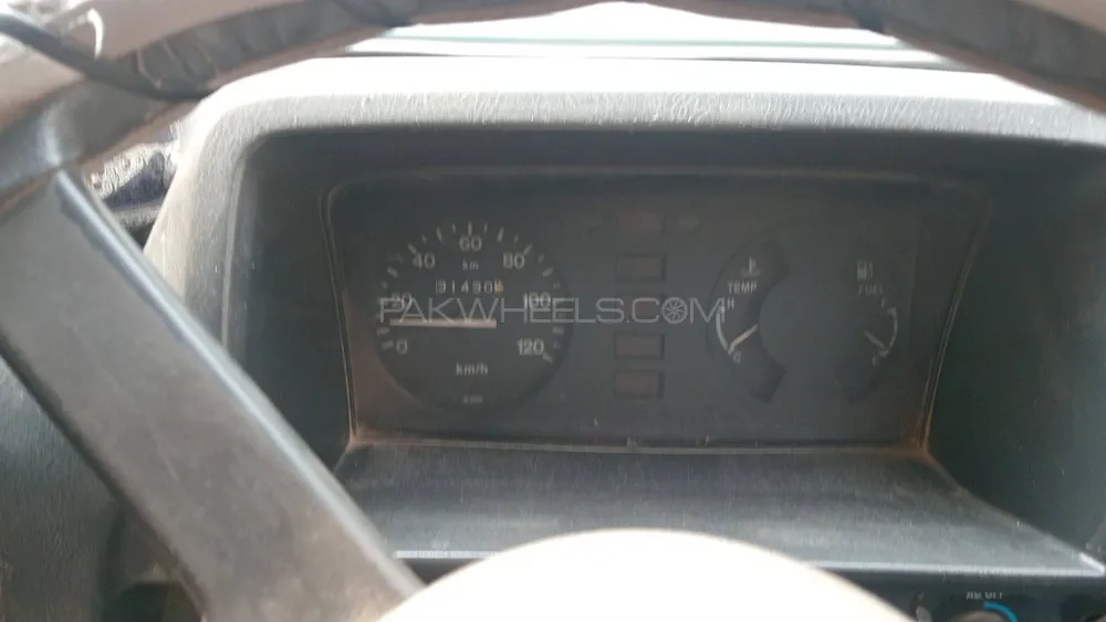 Suzuki Bolan 2015 for Sale in Faisalabad Image-1