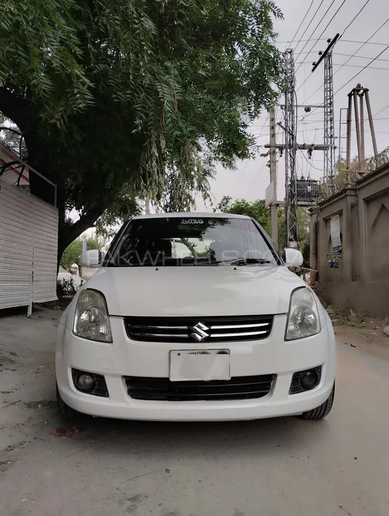 Suzuki Swift 2010 for Sale in Islamabad Image-1