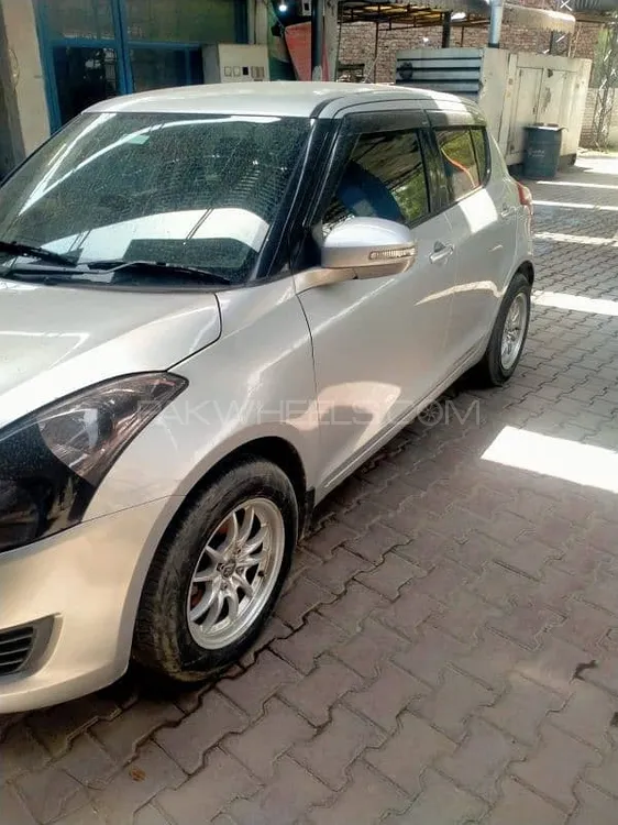 سوزوکی سوئفٹ 2010 for Sale in پشاور Image-1