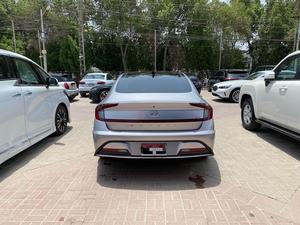 Hyundai Sonata 2.5
Model: 2021
Mileage: 41,400 km 
Reg: 2021 khi

Calling and Visiting Hours

Monday to Saturday 

11:00 AM to 7:00 PM