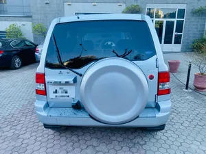 Mitsubishi Pajero iO 2003 for Sale