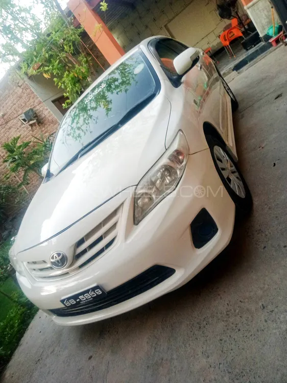 Toyota Corolla 2011 for Sale in Peshawar Image-1