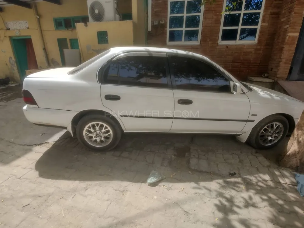 Toyota Corolla 1998 for Sale in Chishtian Image-1