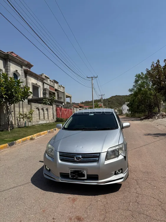 Toyota Corolla Axio 2007 for Sale in Islamabad Image-1