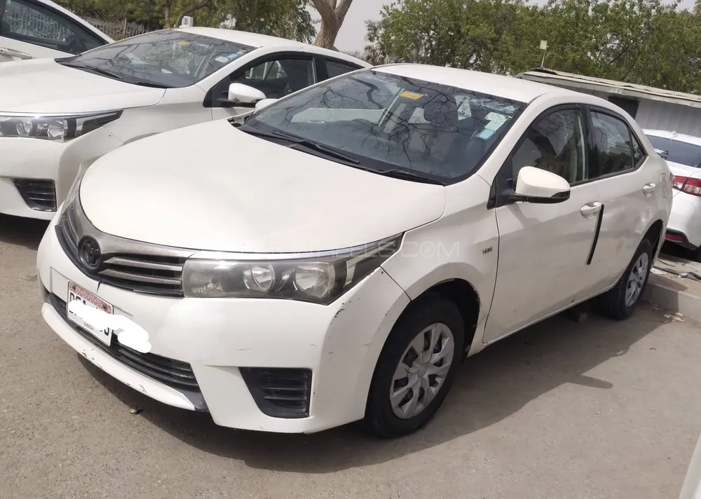 Toyota Corolla 2016 for Sale in Karachi Image-1