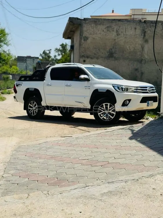 Toyota Hilux 2018 for Sale in Jhelum Image-1