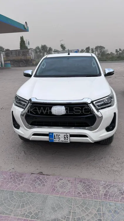 Toyota Hilux 2022 for Sale in Multan Image-1