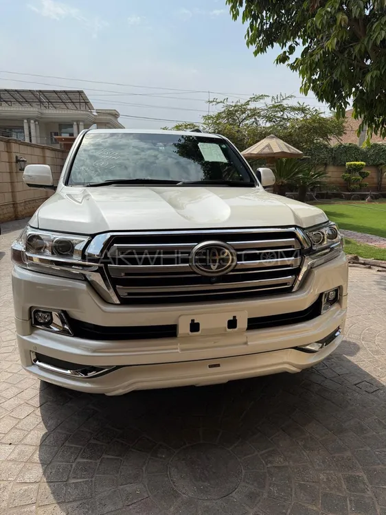 Toyota Land Cruiser 2019 for Sale in Gujranwala Image-1