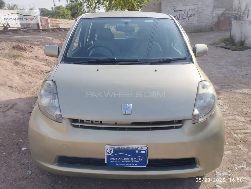 Toyota Passo 2010 for Sale in Peshawar Image-1