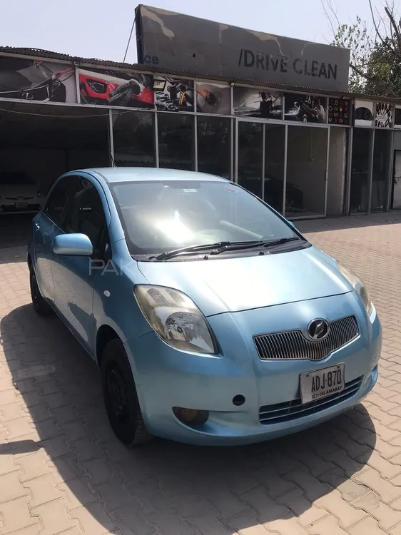Toyota Vitz 2007 for Sale in Islamabad Image-1