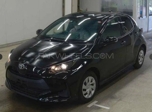 Toyota Yaris Hatchback 2022 for Sale in Lahore Image-1