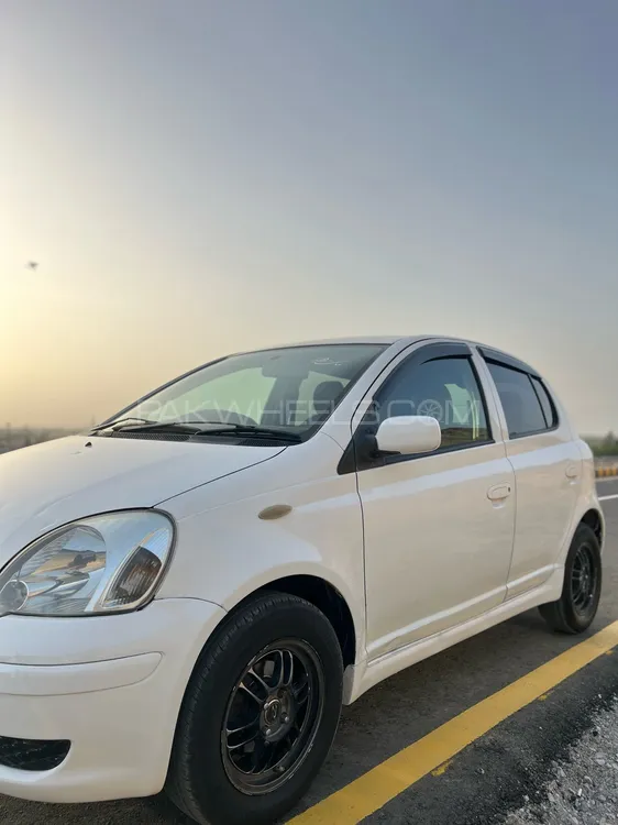 Toyota Vitz 2003 for Sale in Quetta Image-1