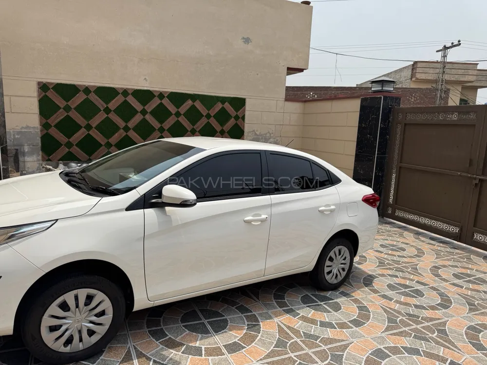 Toyota Yaris Sedan 2024 for Sale in Gujranwala Image-1