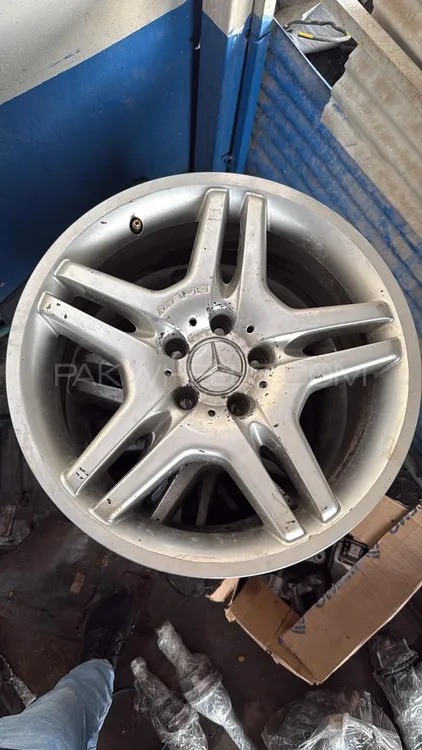 18inch AMG Rims Image-1