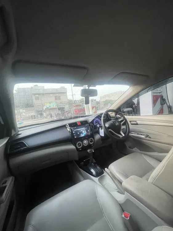 Honda City 2018 for Sale in Gujranwala Image-1