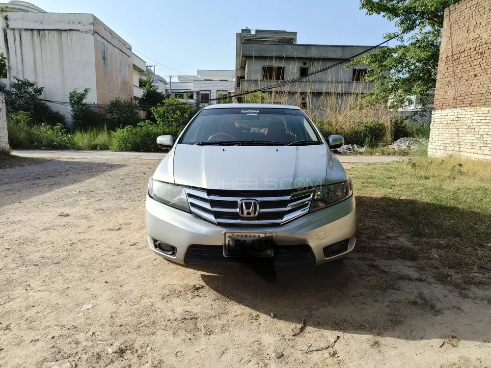 Honda City 2015 for Sale in Sambrial Image-1