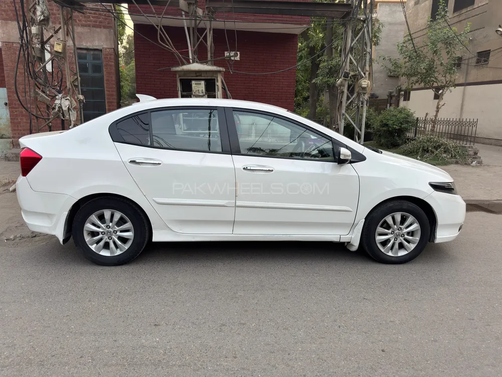 Honda City 2019 for Sale in Lahore Image-1