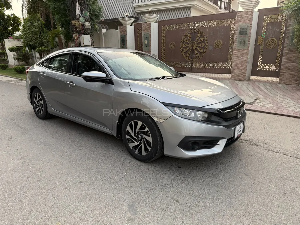 Honda Civic 2017 for Sale in Lahore Image-1