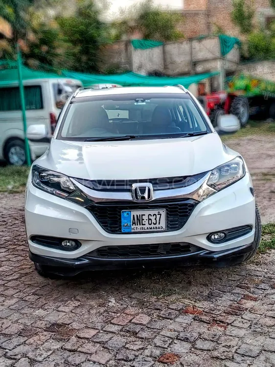 Honda Vezel 2015 for Sale in Gujar Khan Image-1