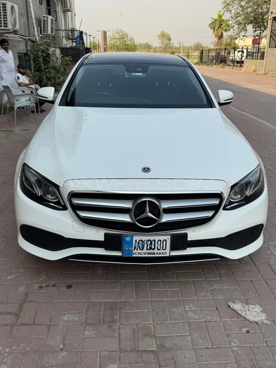 مرسڈیز بینز ای کلاس 2018 for Sale in اسلام آباد Image-1