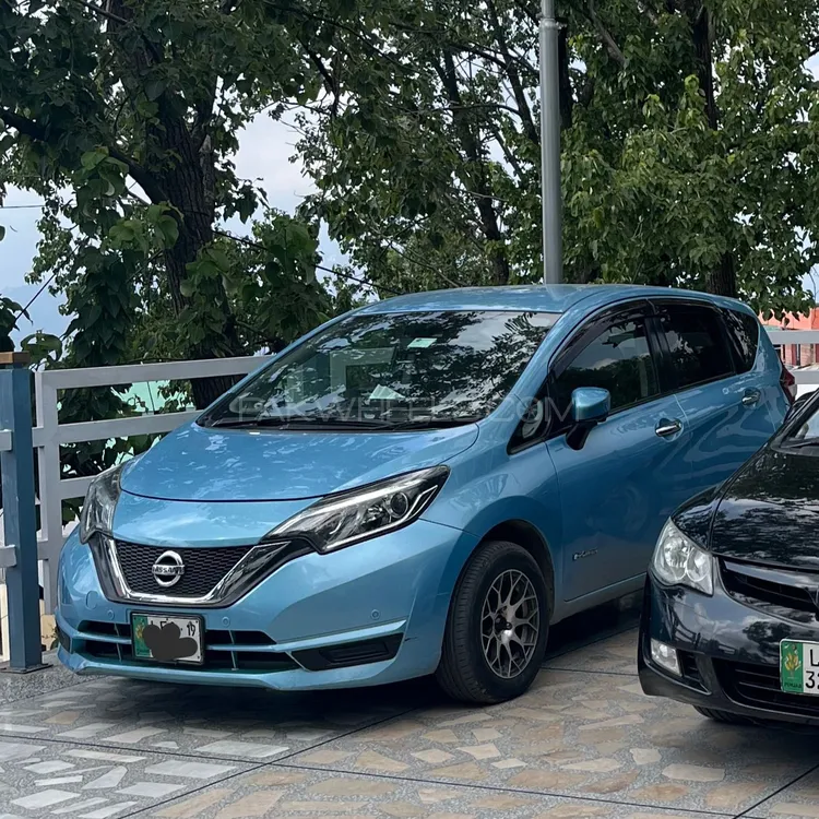 Nissan Note 2016 for Sale in Lahore Image-1