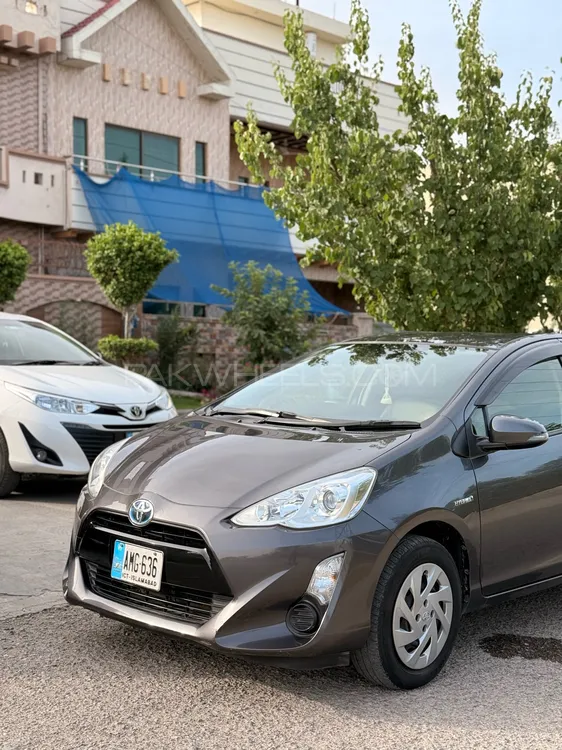 Toyota Aqua 2016 for Sale in Islamabad Image-1