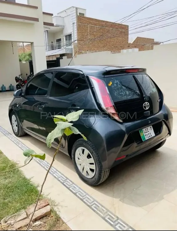 Toyota Aygo 2017 for Sale in Lahore Image-1