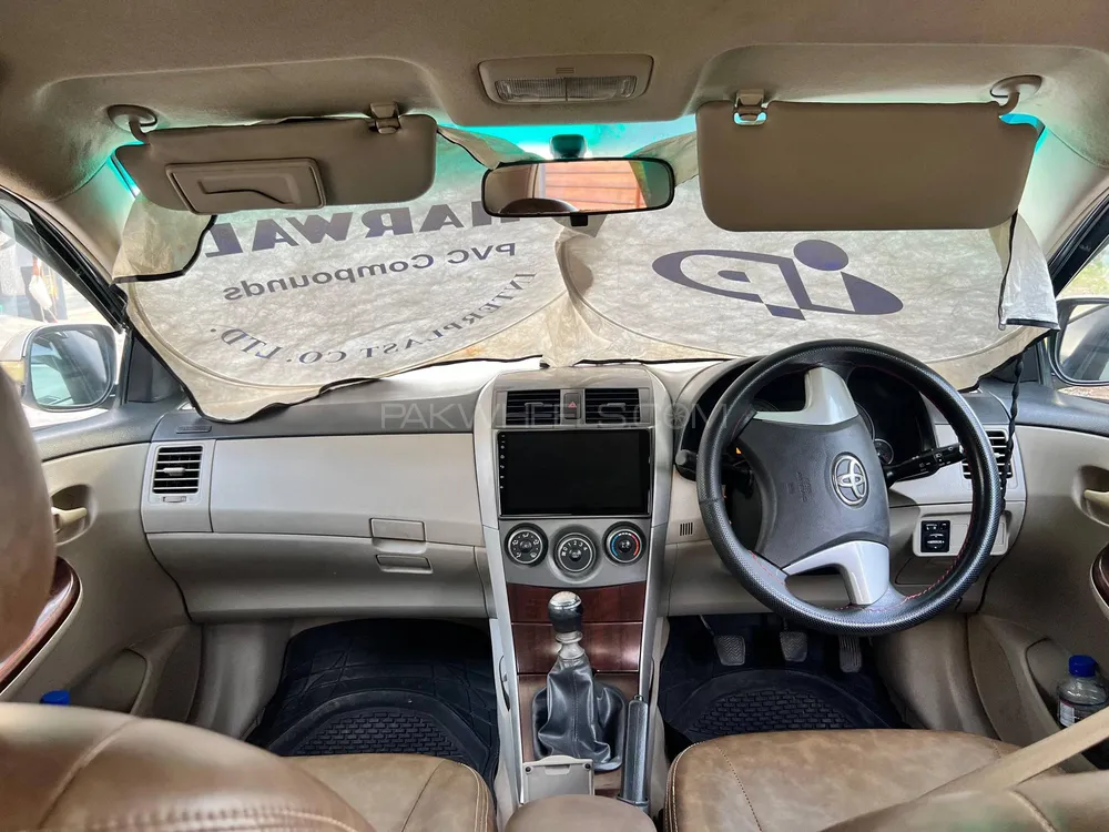 Toyota Corolla 2011 for Sale in Islamabad Image-1