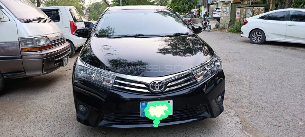 Toyota Corolla 2015 for Sale in Islamabad Image-1