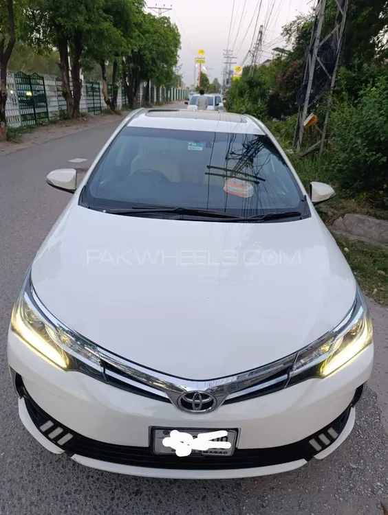 Toyota Corolla 2017 for Sale in Islamabad Image-1