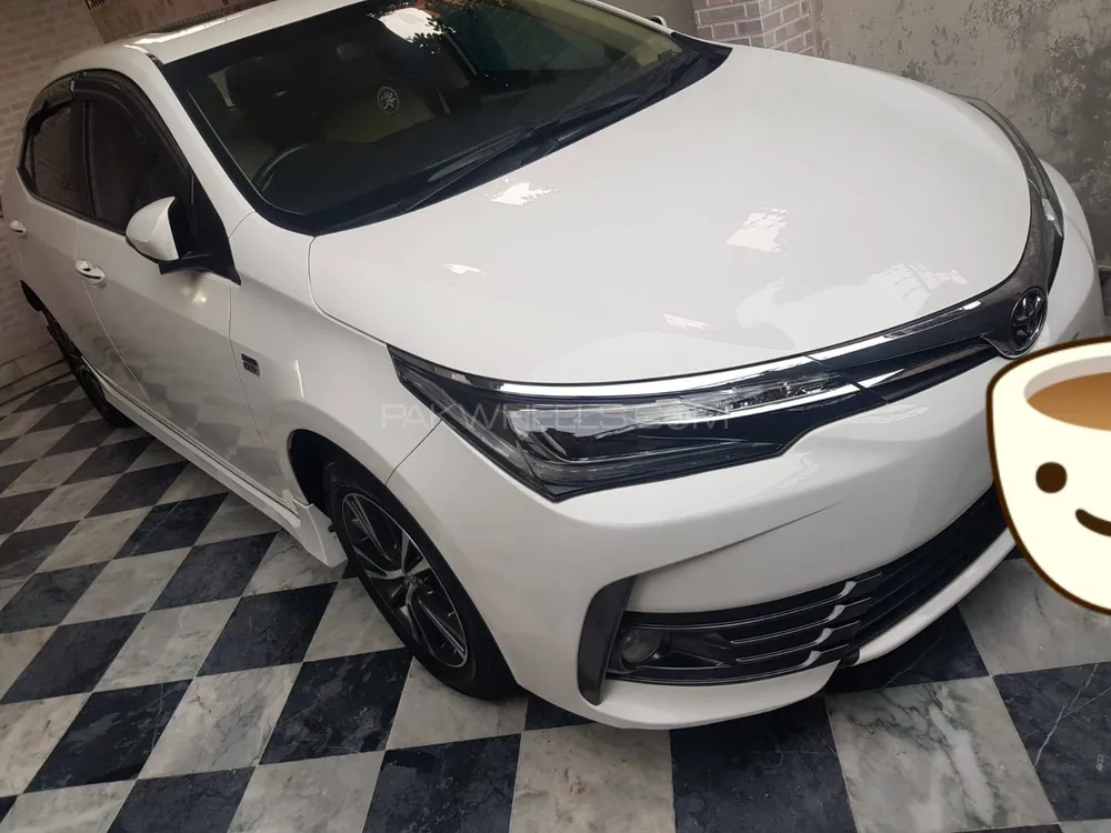Toyota Corolla 2018 for Sale in Lahore Image-1